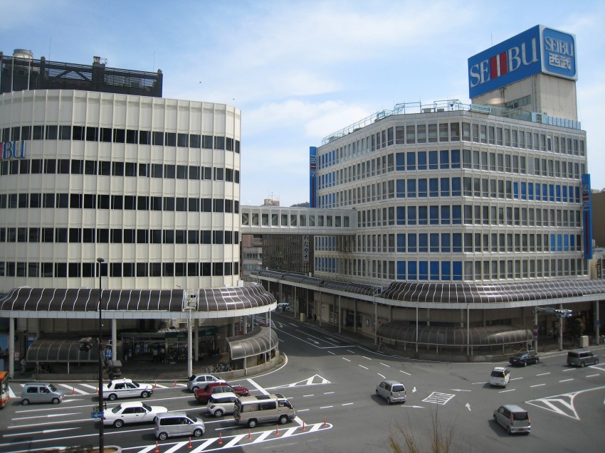 �ʐ^���\�������܂ł��΂炭���҂�������