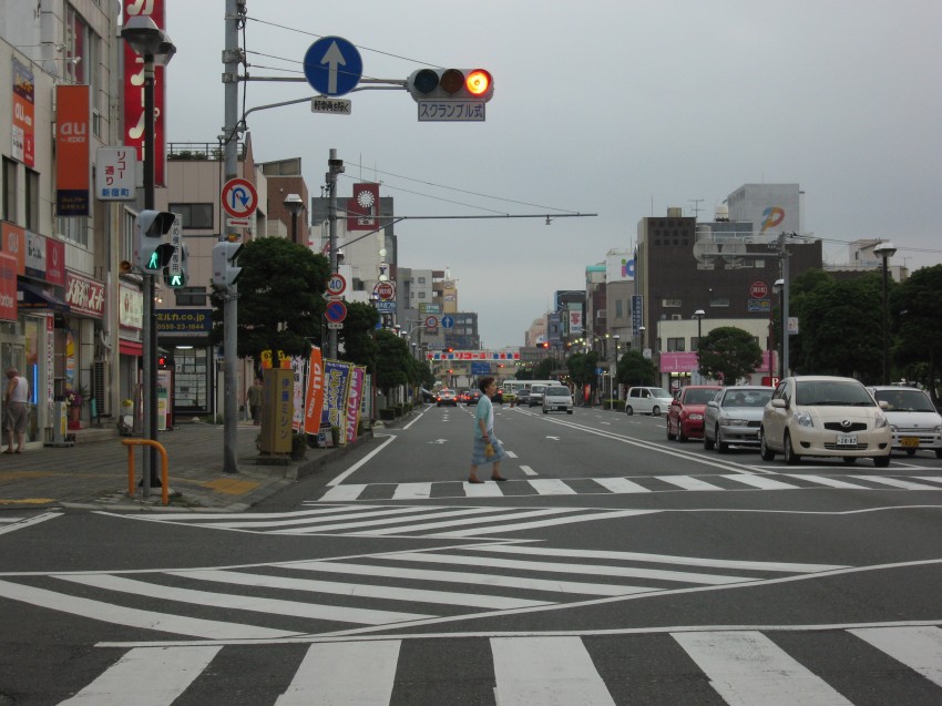 �ʐ^���\�������܂ł��΂炭���҂�������