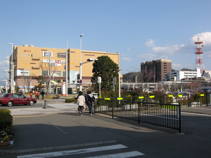 �ʐ^���\�������܂ł��΂炭���҂�������