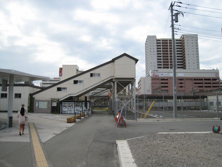 �ʐ^���\�������܂ł��΂炭���҂�������