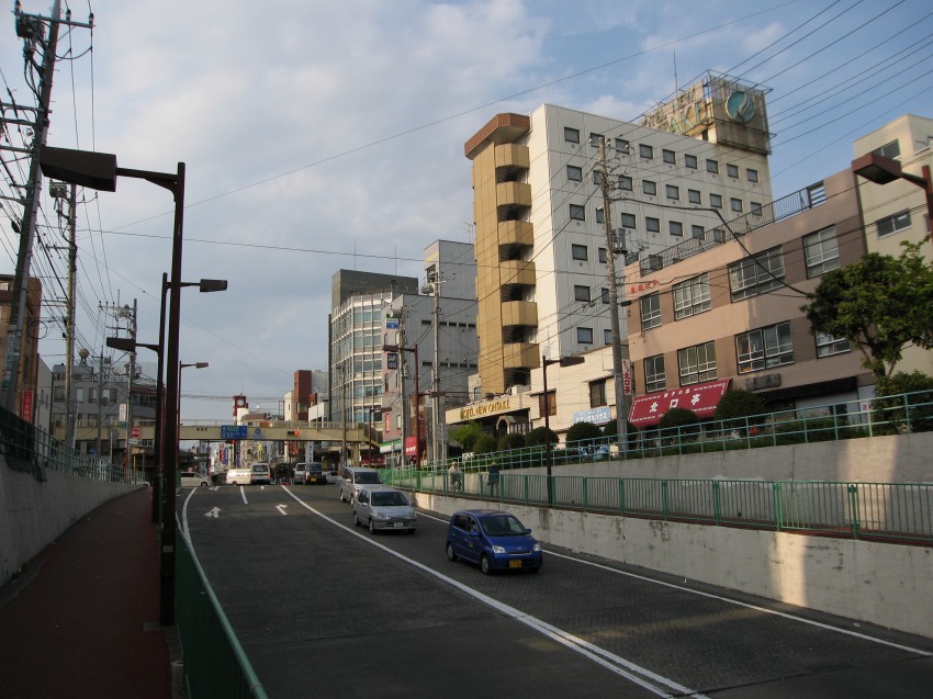 �ʐ^���\�������܂ł��΂炭���҂�������