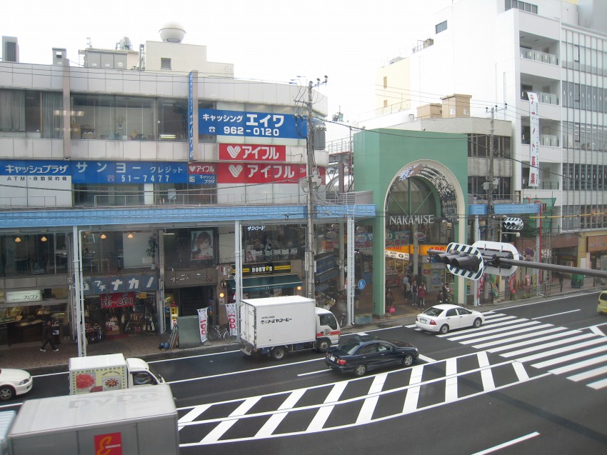 �ʐ^���\�������܂ł��΂炭���҂�������