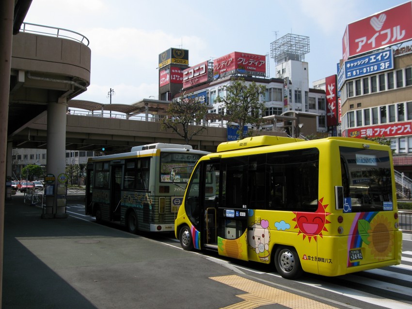 �ʐ^���\�������܂ł��΂炭���҂�������