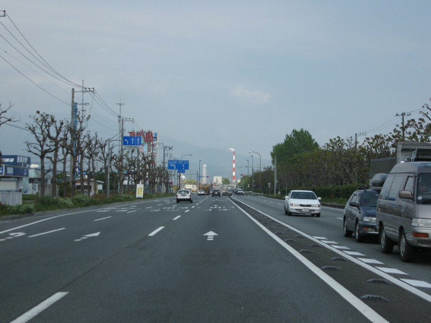 �ʐ^���\�������܂ł��΂炭���҂�������