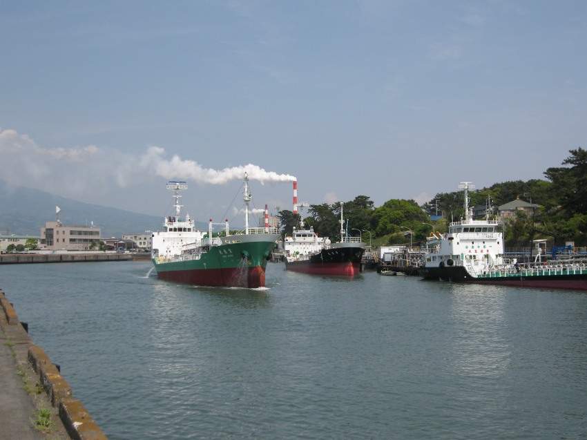 �ʐ^���\�������܂ł��΂炭���҂�������