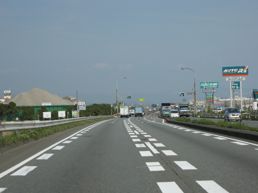 �ʐ^���\�������܂ł��΂炭���҂�������