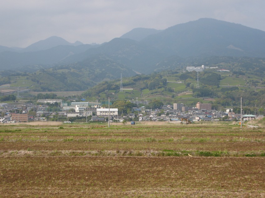 �ʐ^���\�������܂ł��΂炭���҂�������