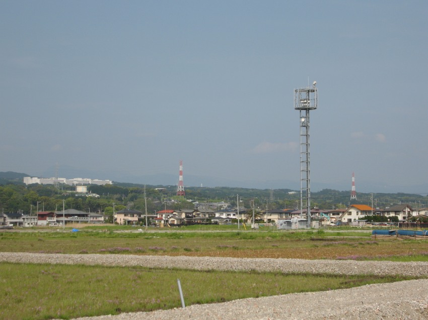 �ʐ^���\�������܂ł��΂炭���҂�������