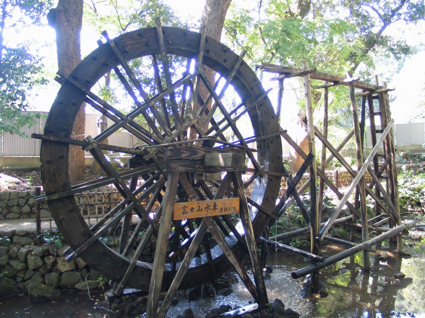 �ʐ^���\�������܂ł��΂炭���҂�������