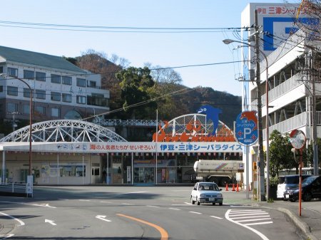 写真が表示されるまでしばらくお待ち下さい