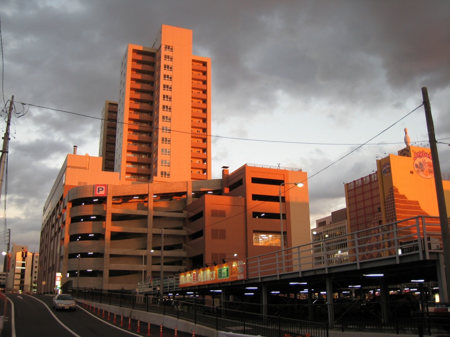 �ʐ^���\�������܂ł��΂炭���҂�������